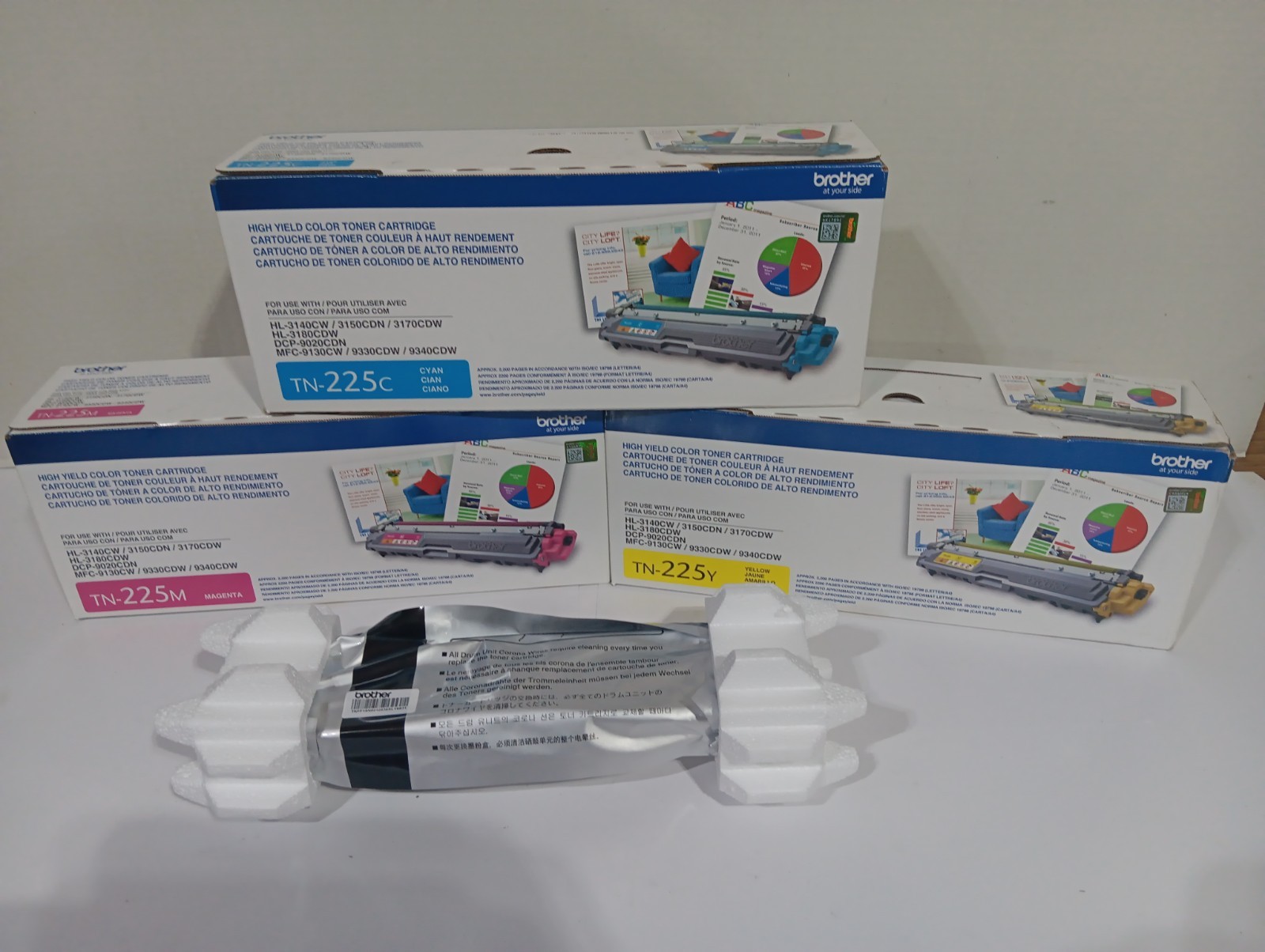 GENUINE BROTHER TN221BK TN225C TN225Y TN225M TONER SET Lot Of 4
