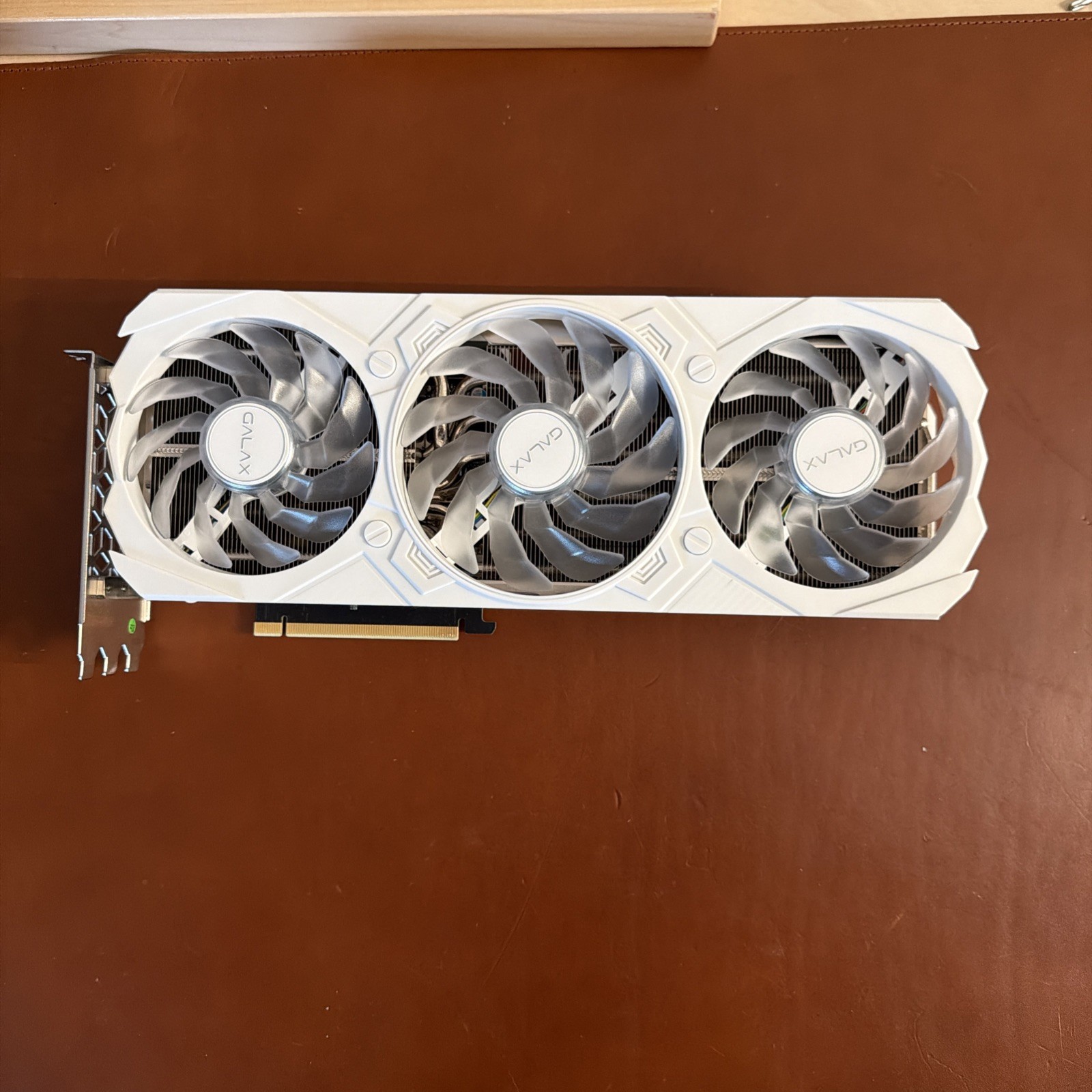 Galax GeForce RTX 4070 Super 16GB EX Gamer White Graphics Card 3x Fan RGB