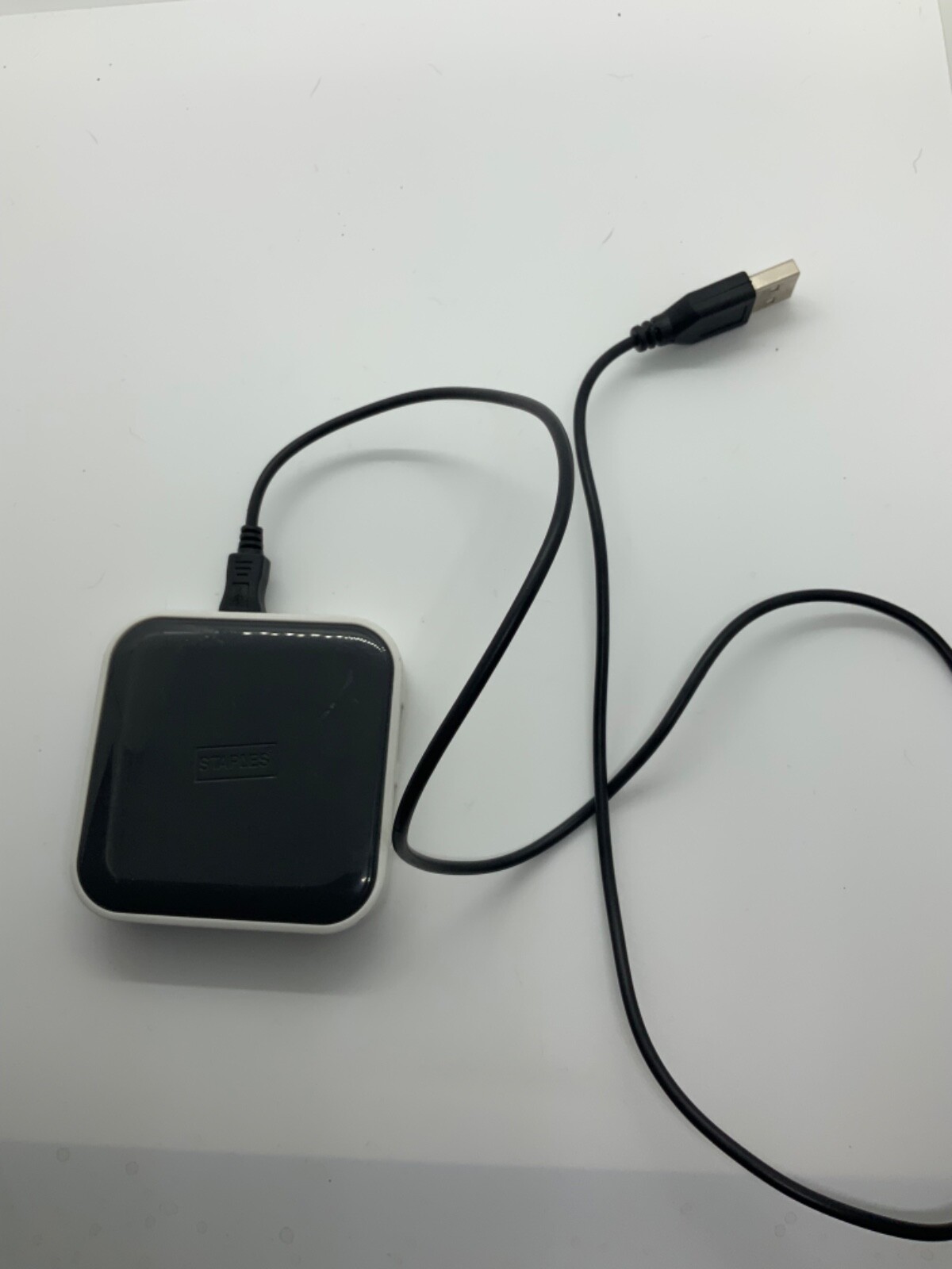 Staples 7 Port Square USB Hub 22320