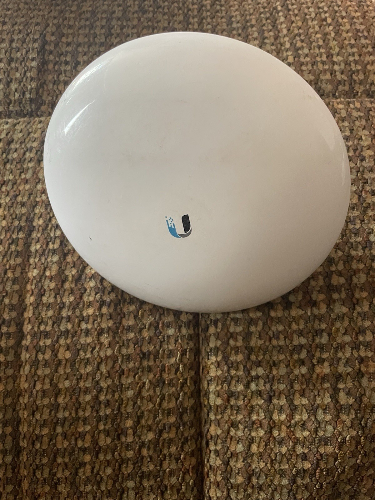 Ubiquiti NanoBeam ac Gen2 High-Performance airMAX ac Bridge (NBE-5AC-Gen2-US)