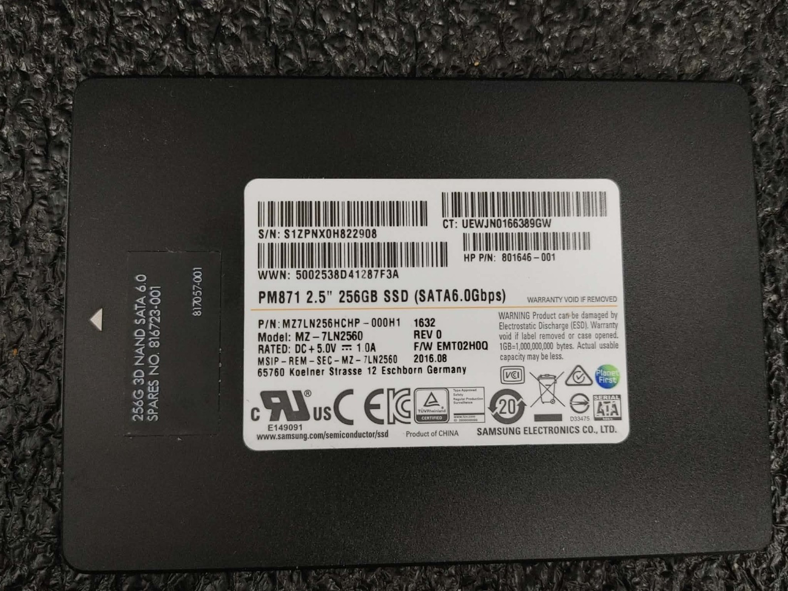 HP 801646-001 816723-001 MZ-7LN2560 PM871 256GB 2.5" SATA  6Gbps SSD Hard Drive