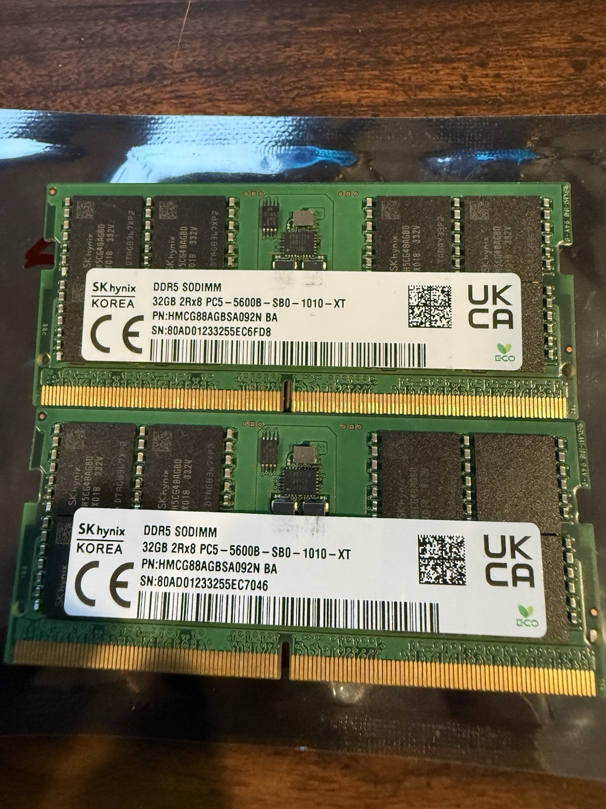 SK hynix 64GB (2x32GB) DDR5 5600 PC5-5600B SO-DIMM 262-Pin Non-ECC #SK1