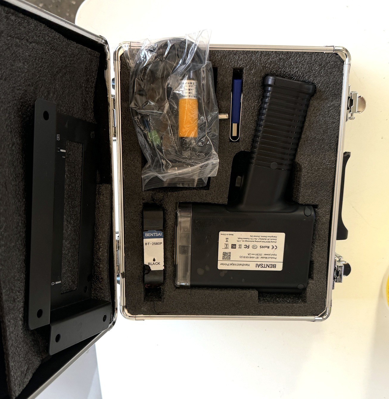 Bentsai BT-HH6105 Handheld Inkjet Printer with Case - Tested Working