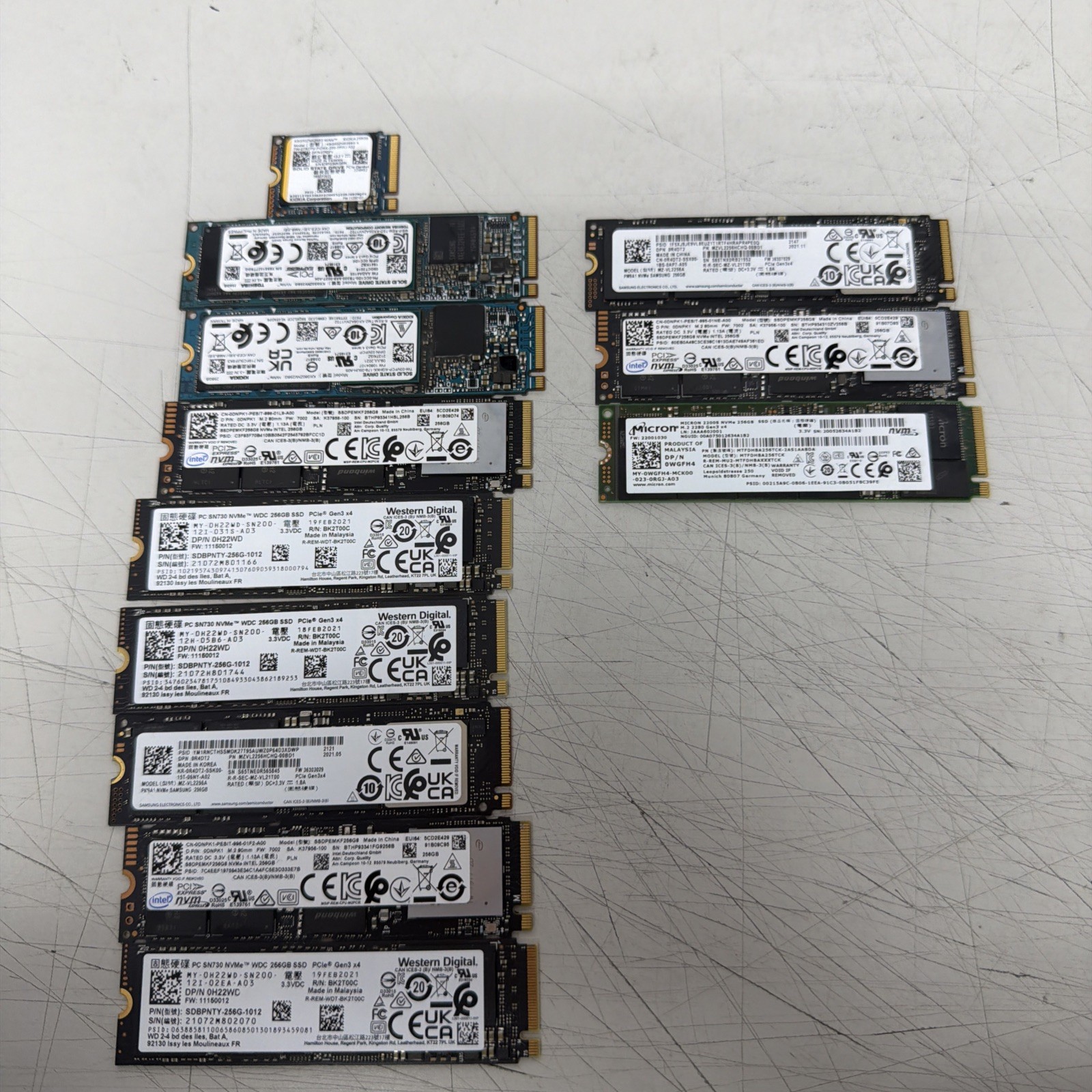 LOT OF 12x MIXED BRAND SSD 256 GB M.2 NVMe 2280  LAPTOPS Internal SSD Low Health