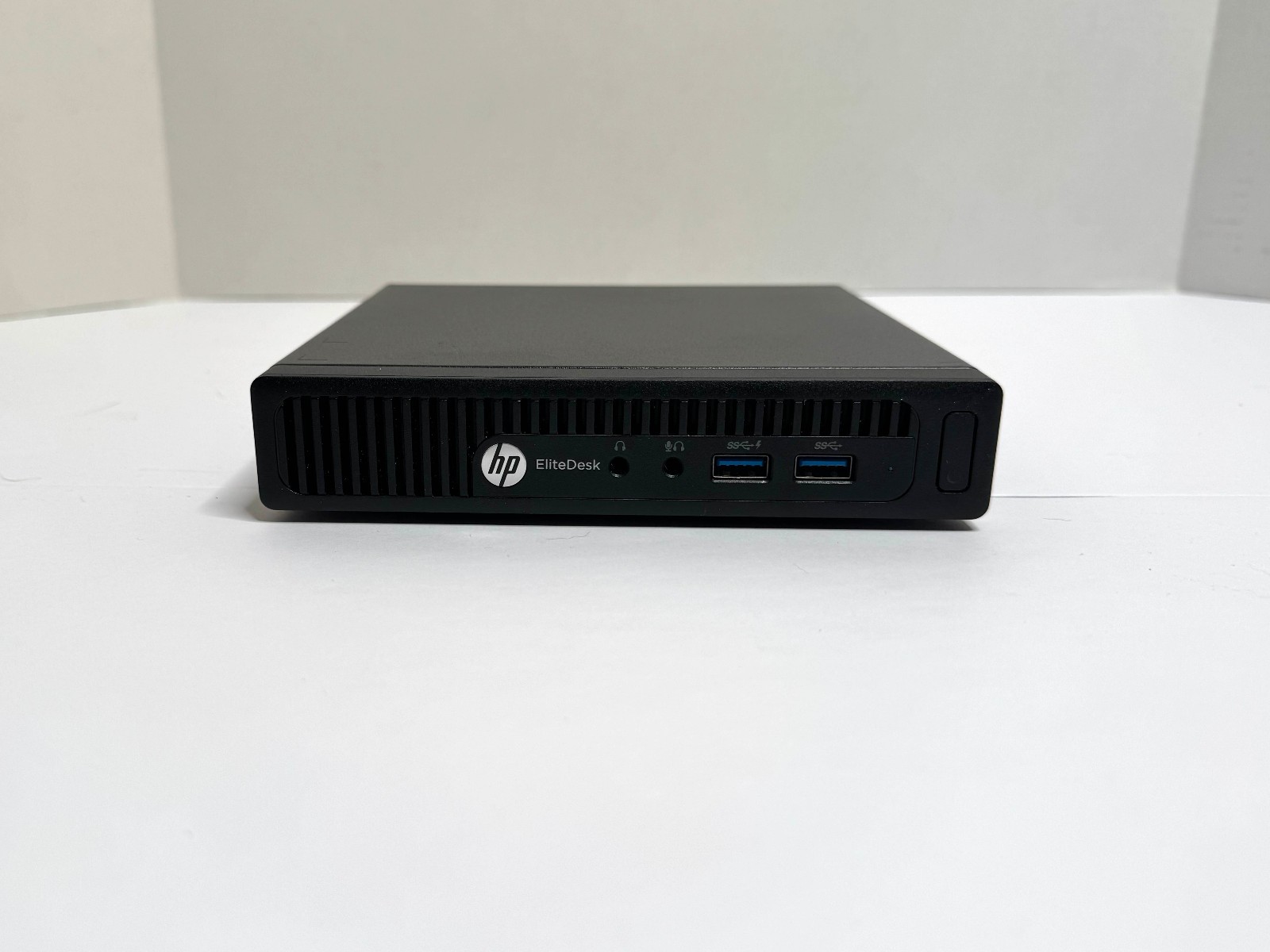 HP EliteDesk 705 G3 Mini A12-8870E 8GB - No SSD/No PSU - 