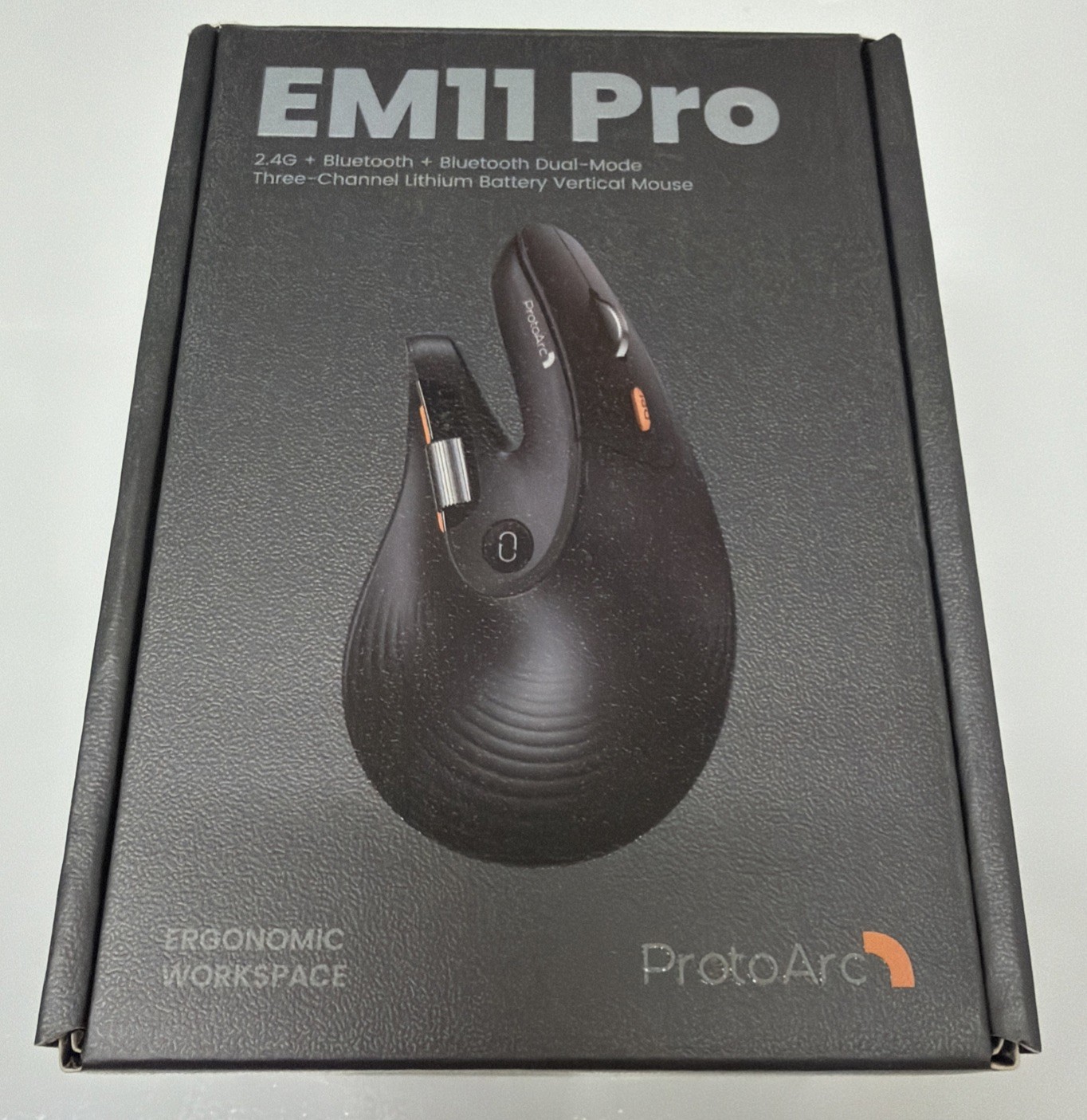 ProtoArc EM11 Pro - Ergonomic Bluetooth Mouse - Vertical Mouse - Open Box