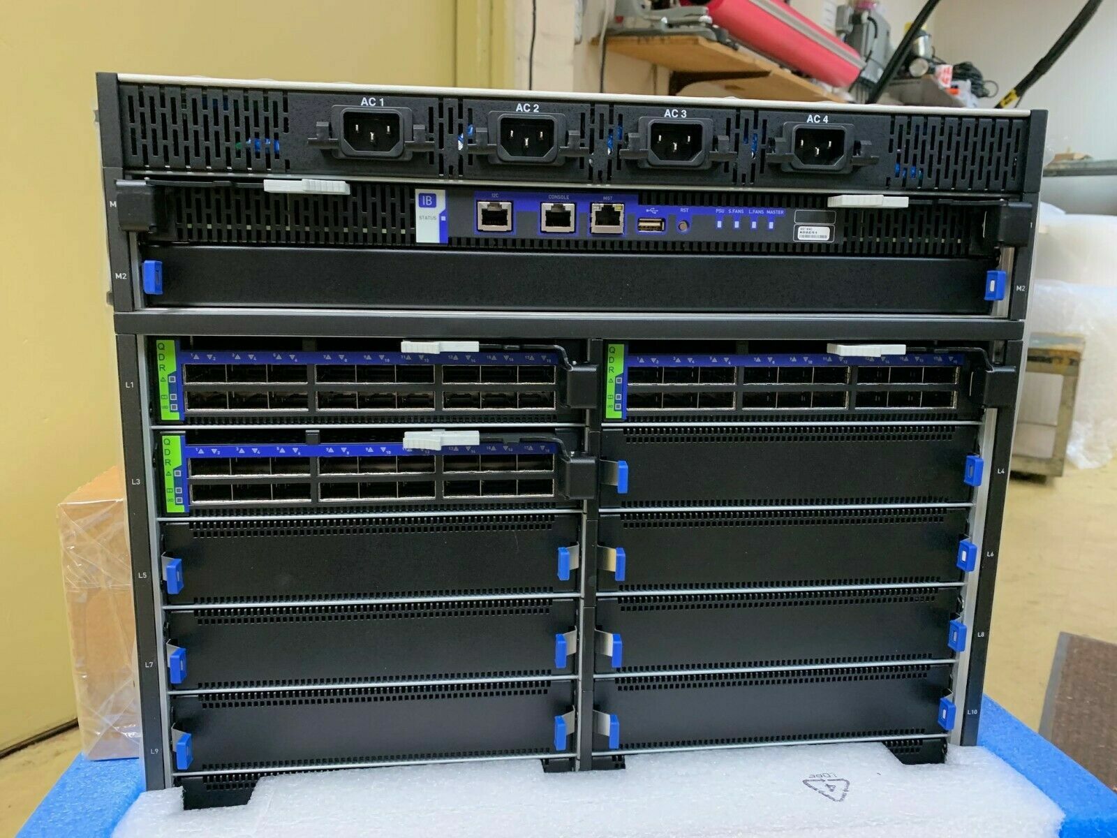 MSX6002TBS SwitchX-2® 36 port FDR10/QDR VPI spine, RoHS-6