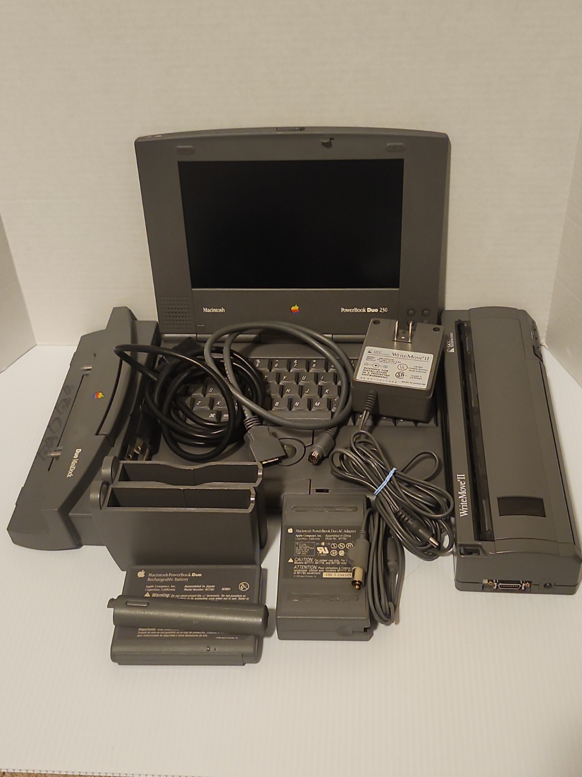 Macintosh PowerBook Duo 230 W/ Minidock Duo M7780, Plus Extra Tested & Working