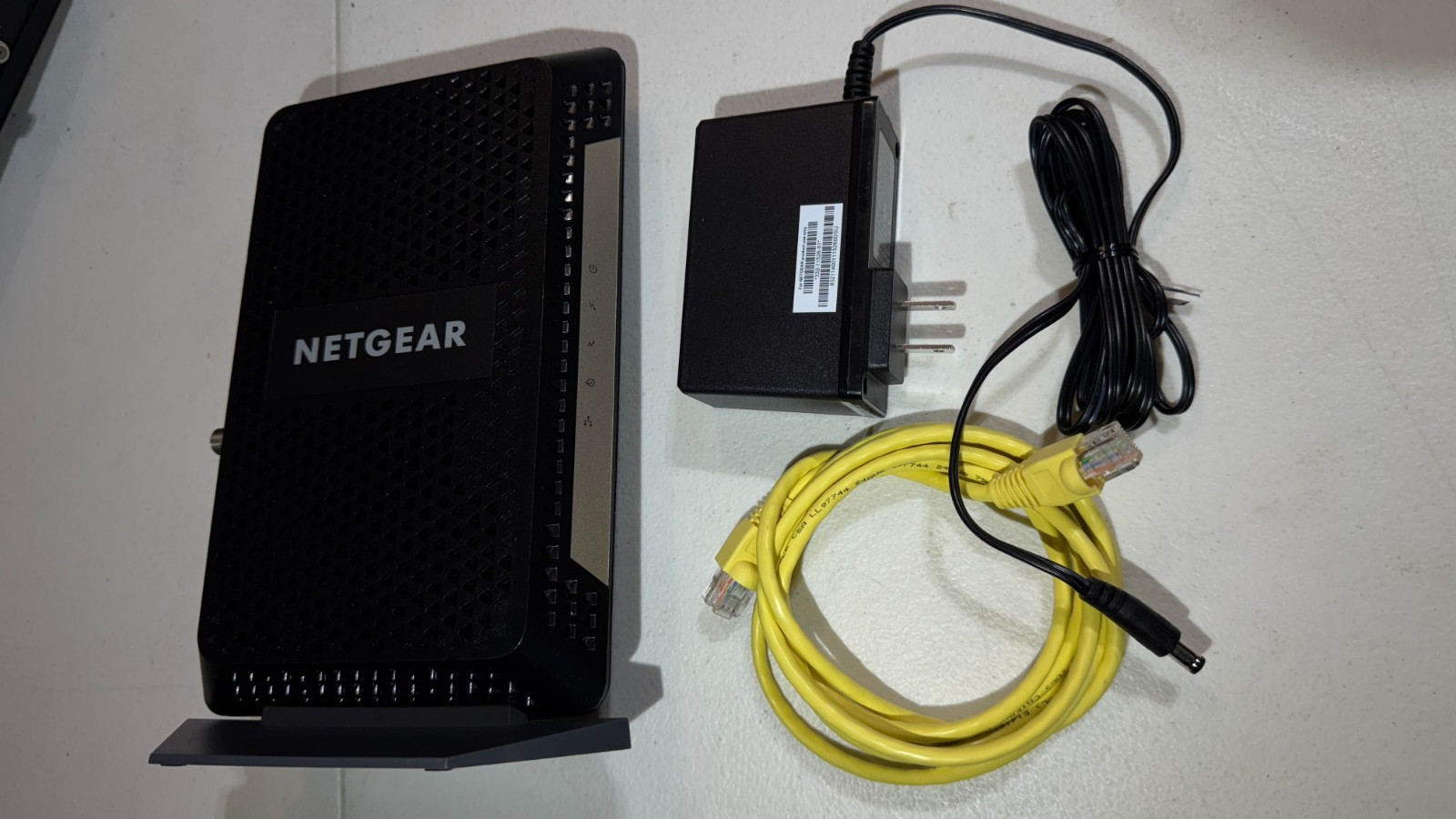 NETGEAR Nighthawk CM1000 – DOCSIS 3.1 Gigabit Cable Modem | MINT | Same Day ship