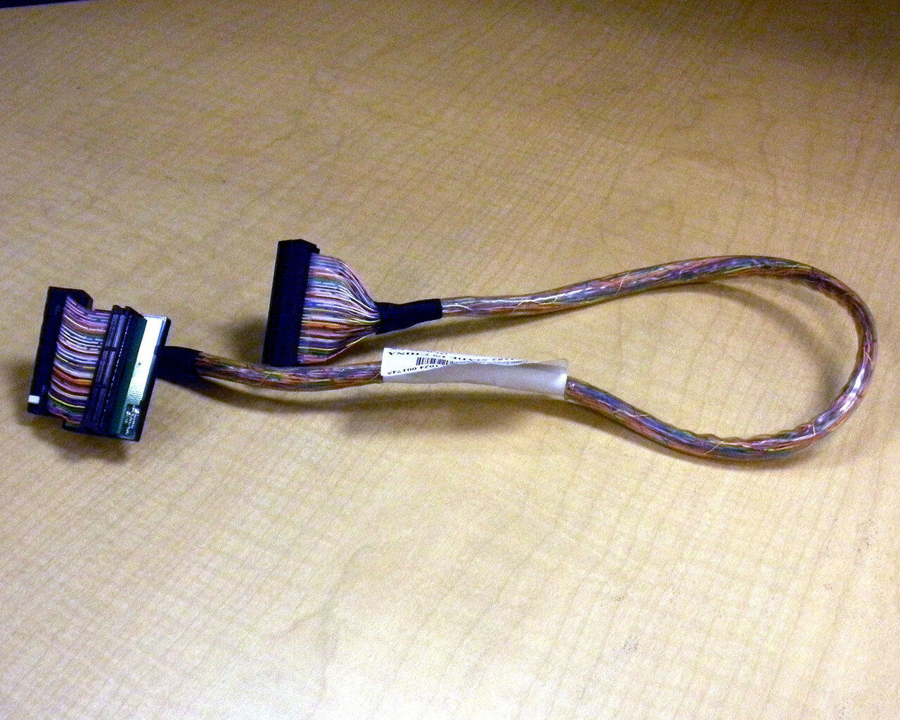 IBM 97P4207 4264 SCSI Cable Internal Controller