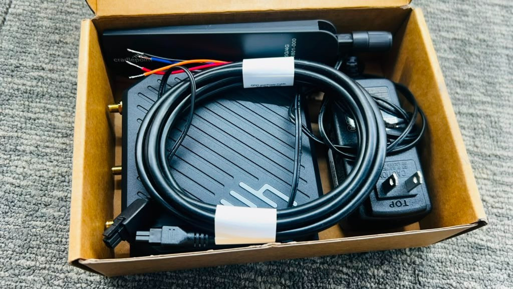 Cradlepoint S750-C4D S700 Semi-Rugged LTE WiFi Router Kit  - 170905