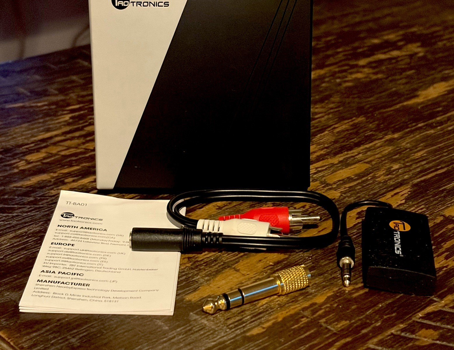 TaoTronics TT-BA01 Bluetooth Wireless Stereo Transmitter Complete w/ Box