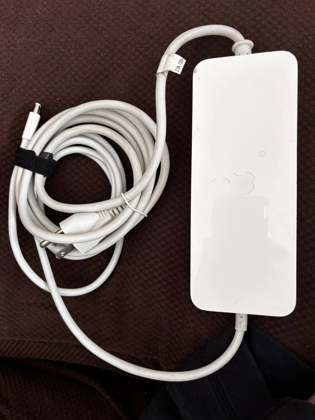 Genuine Apple A1188 Power Supply AC Adapter Charger 110W 18.5V 6A UL Listed