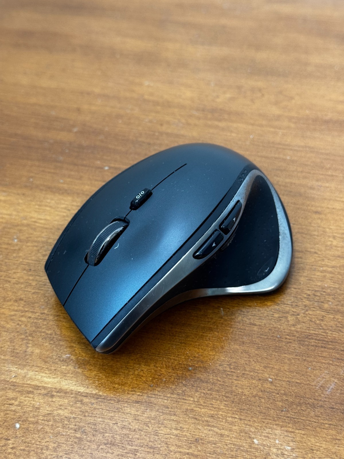 Logitech Performance MX Darkfield Wireless Mouse, NO Unifying  Dongle, Read