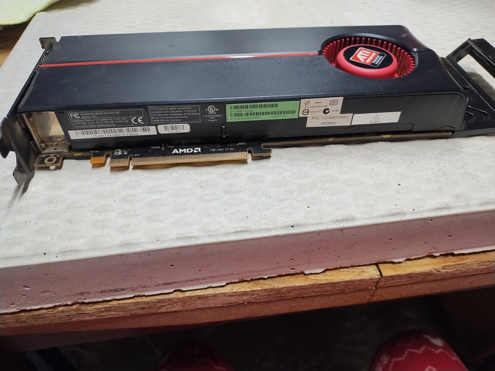 Dell ATI RADEON (2XTG4) 102MB GDDR5 SDRAM PCI Express Graphic Card