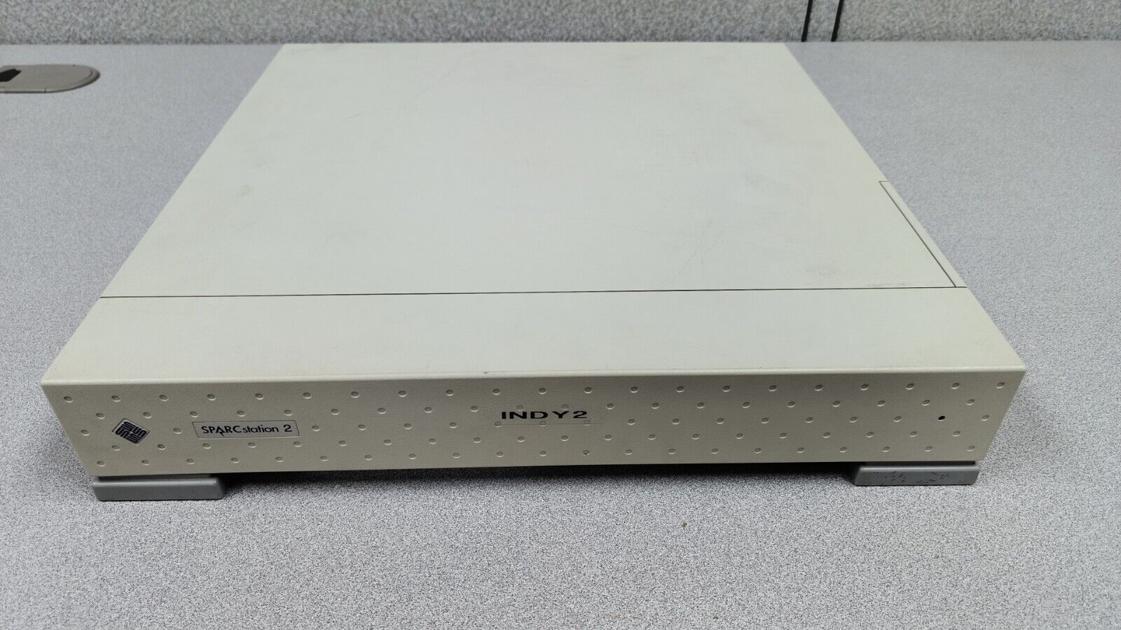 Vintage Sun Microsystems SPARCstation 2 Model 147B No Hard Drive
