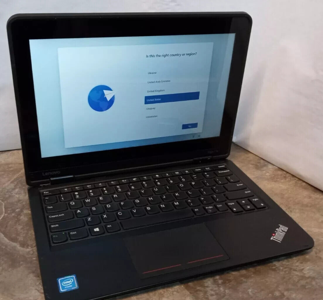 Lenovo ThinkPad Yoga 11e TouchScreen  4GB RAM 128GB SSD . No OS installed