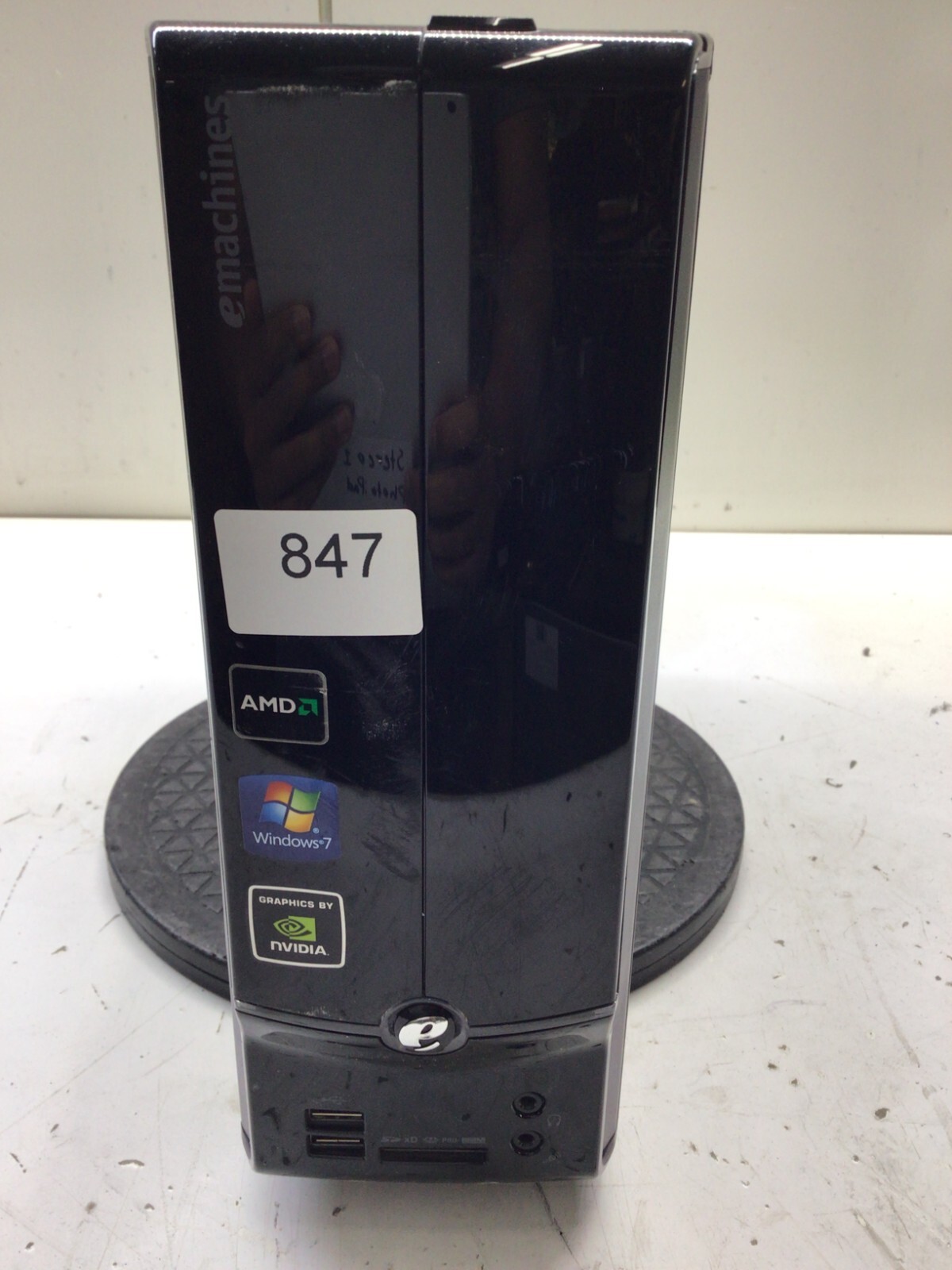 eMachines EL1358G AMD Athlon II X2 220 2.80GHz 3GB NO HDD