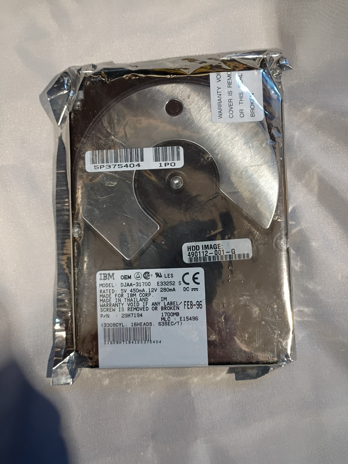 IBM DJAA-31700 3.5" IDE 1700MB Hard Disk Drive 29H7191, 06H9064, FEB-96