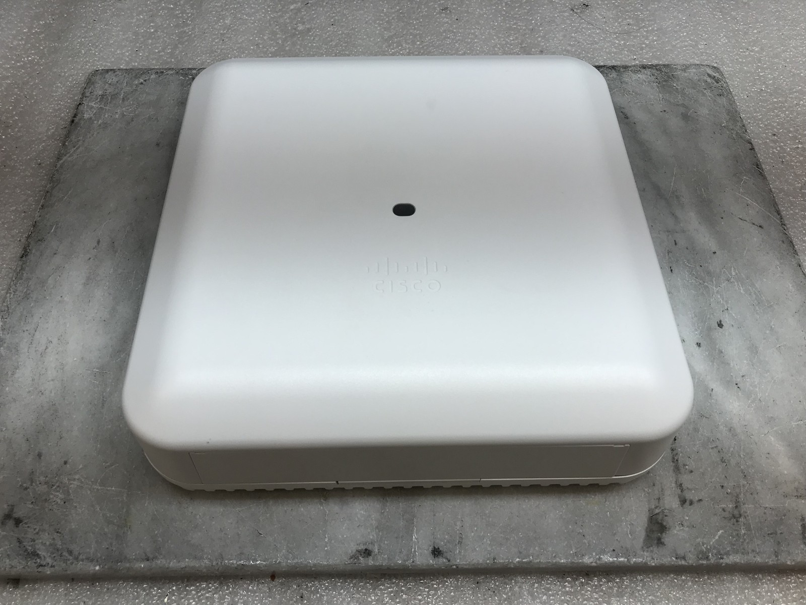 CIsco AIR-AP38021-B-K9 White Access Point - Read Desc for Sale