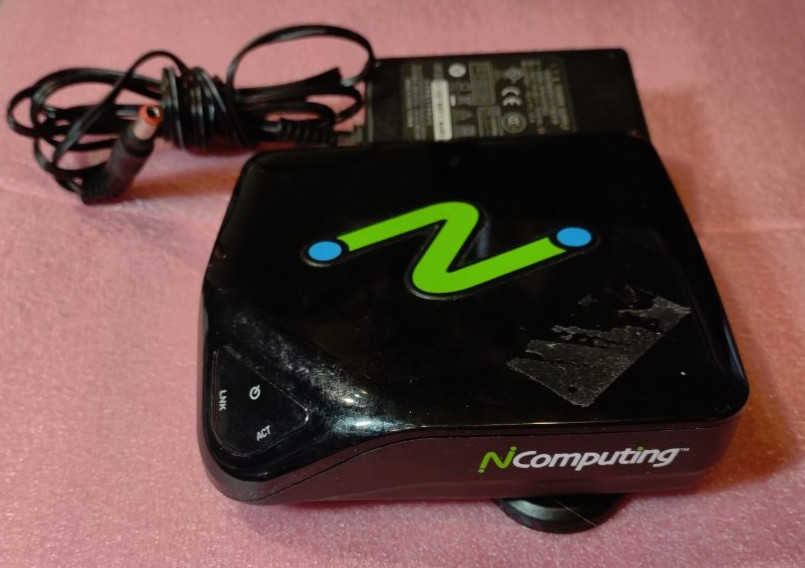 NComputing L300 Ethernet Virtual Desktop Vspace ThinNet + Power pack