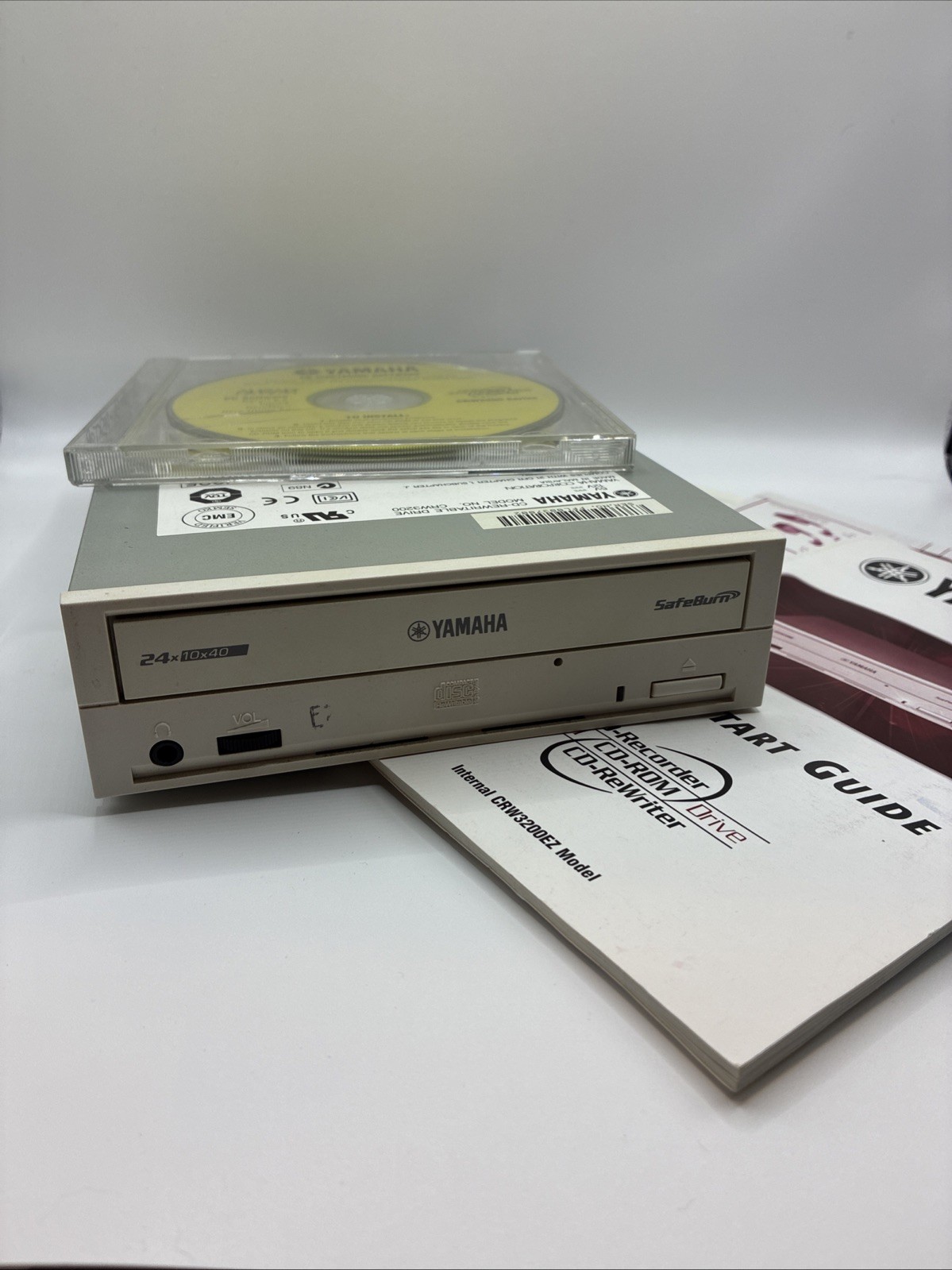 Vintage Yamaha CRW3200SZ 24X 