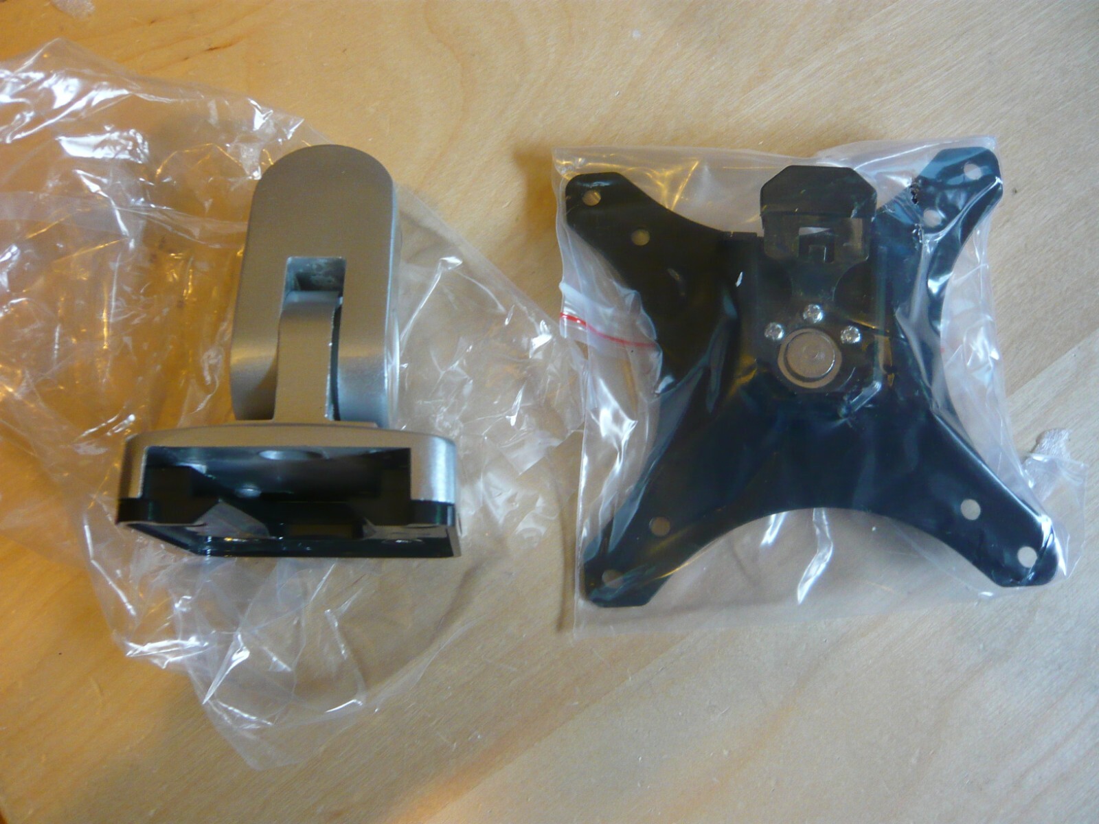 X VESA bracket adapter for Magichold VIOZON Monitor stand  OLL-3L,OLL-10T-Silver