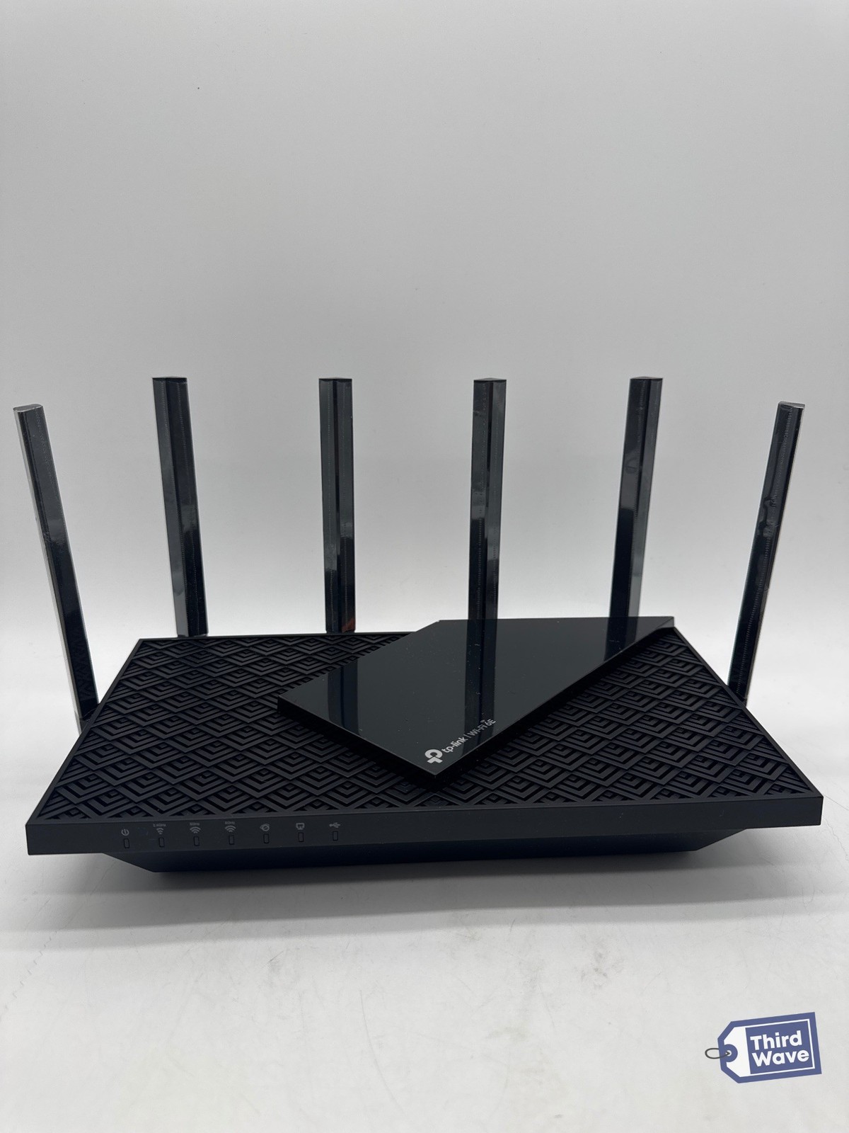 TP-link tri-band 6-stream WI-FI 6E router(archer axe75)