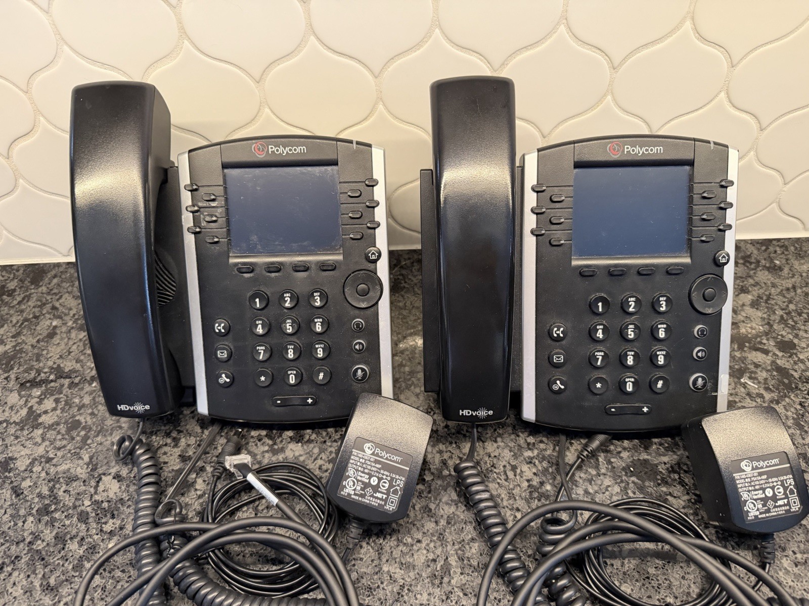 Lot of 2 - Polycom VVX 400 Phones VOIP. Factory Reset & Tested