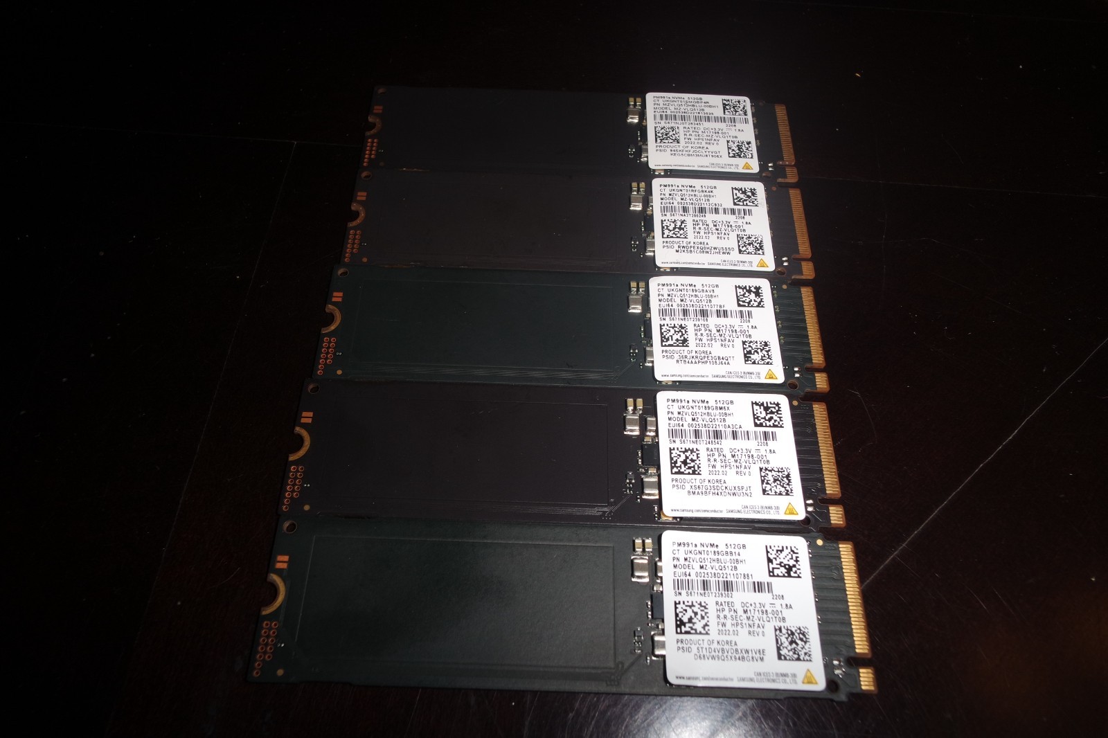 (Lot of 5) Samsung PM991a 512GB M.2 2280 NVMe PCIe 3.0 Internal SSD MZ-VLQ512B