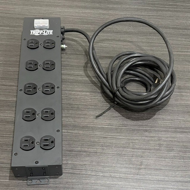 Tripp Lite UL800CB-15 120V 15A 10 Outlet Power Strip