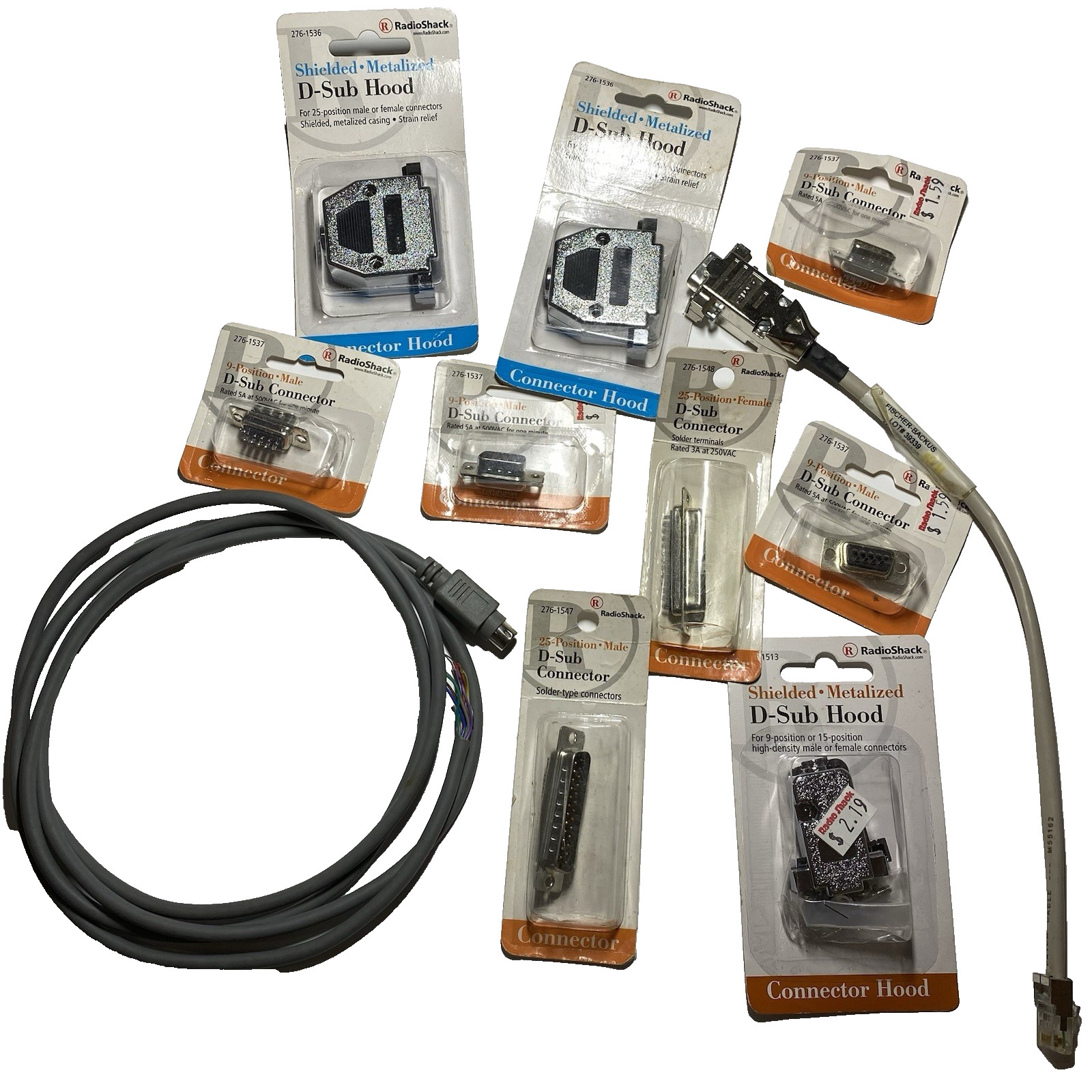 Lot of Radio Shack D-Sub Hoods and D-Sub Connectors w/2 wired pcs, 11 pcs ttl
