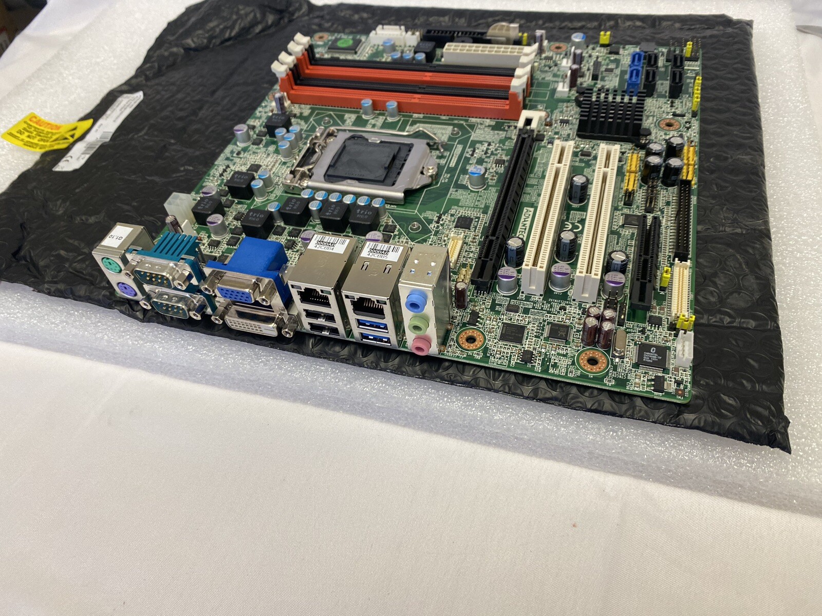ADVANTECH AIMB-581QG2-00A1E SERVER MOTHERBOARD