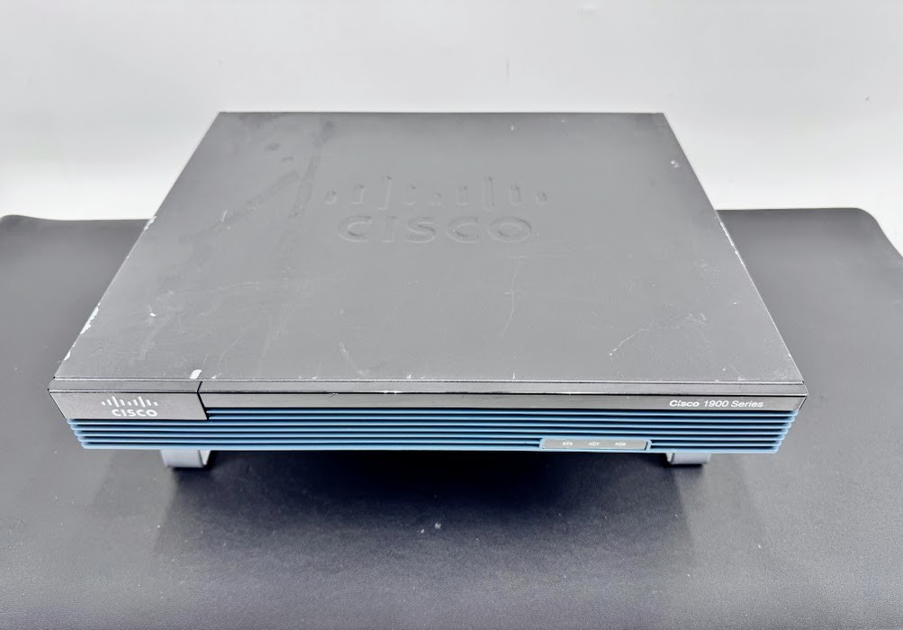 Cisco CISCO1921/K9 1900 Series Integrated Services Gigabit Network Router