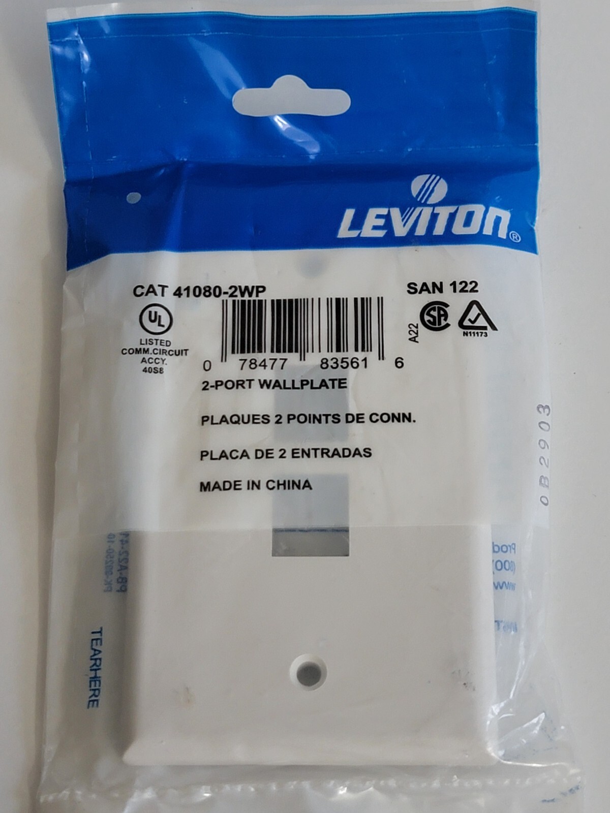 Lot of 8 NEW 41080-1WP Leviton 2-Port Wallplates White