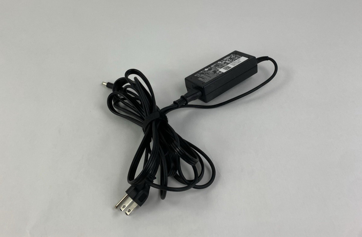 Dell HA65NS5-00 65W-AC 4.5mm Adapter 4.5mm Lot of 5