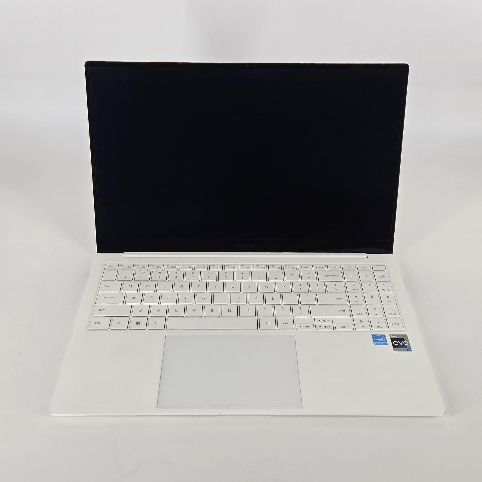 Samsung Galaxy Book2 Pro 15 Silver FHD 2.1 GHz i7-1260P 16GB 512GB SSD Very Good