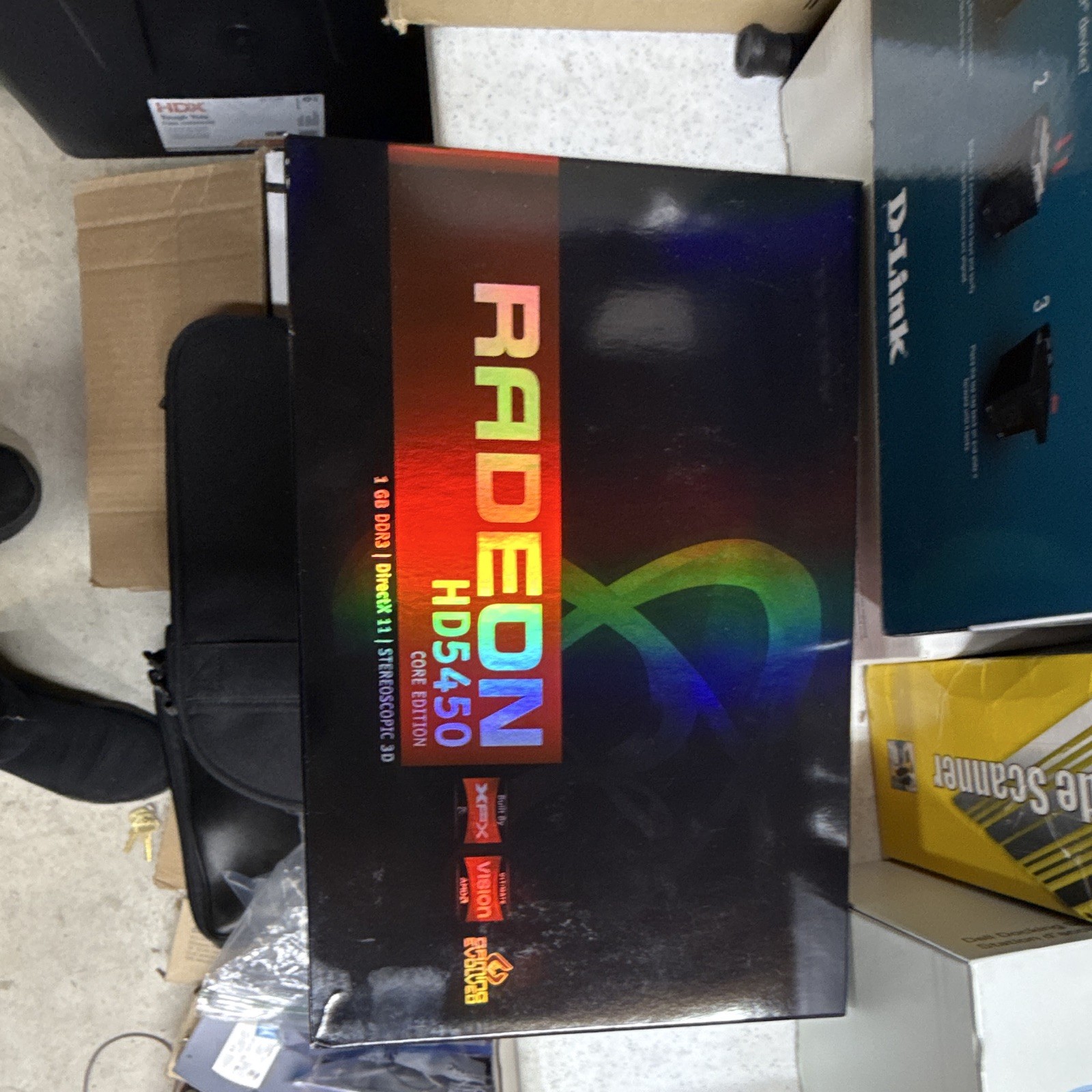 XFX ATI Radeon HD 5450 1GB DDR3 PCIe 2.1 x16 HDMI DVI DirectX 11