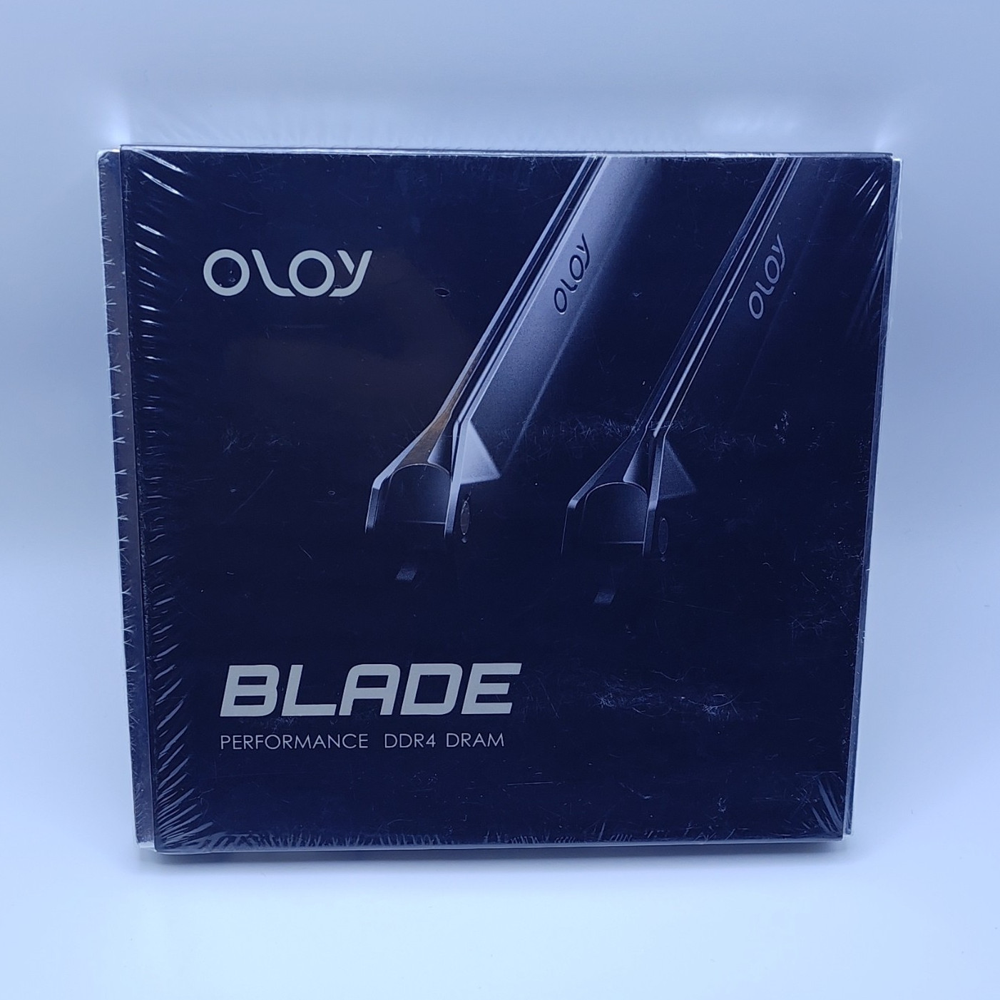 OLOy Blade 32GB (2x16GB)