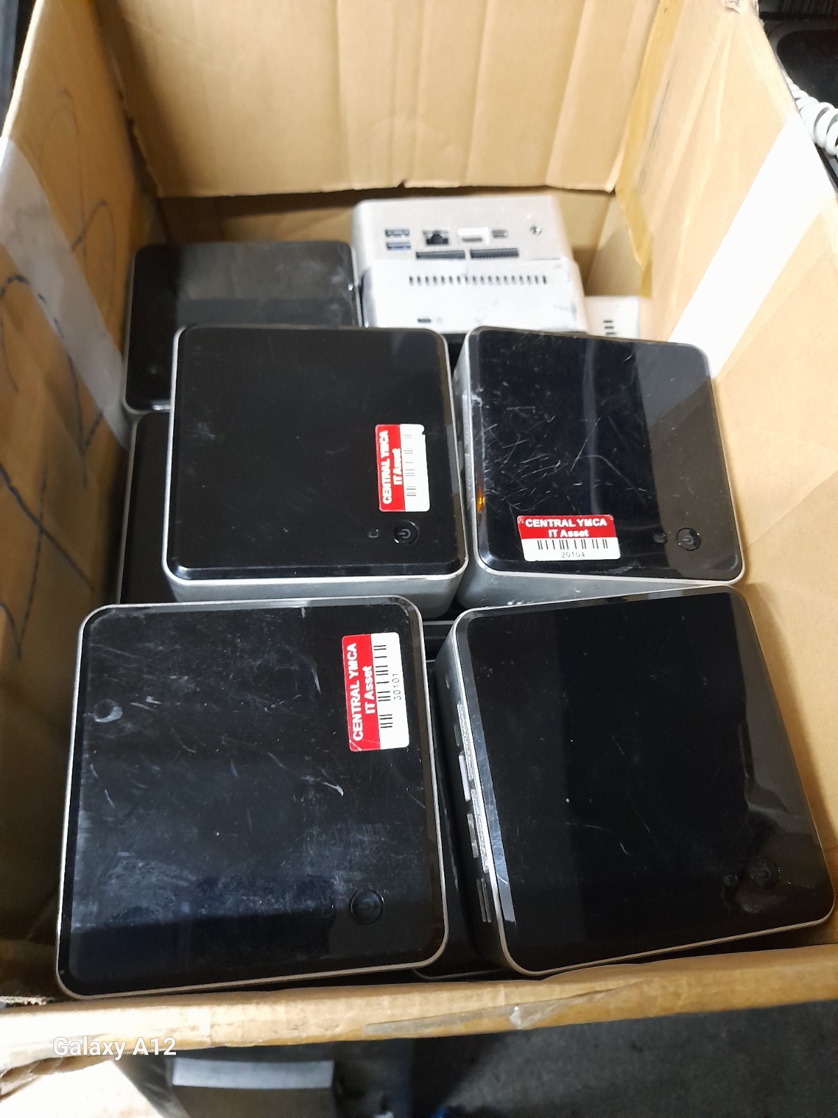 Job lot 10× Intel NUC Mini PC i3 4th Gen 1.7GHz 8GB 120GB SSD 19V Uk plug