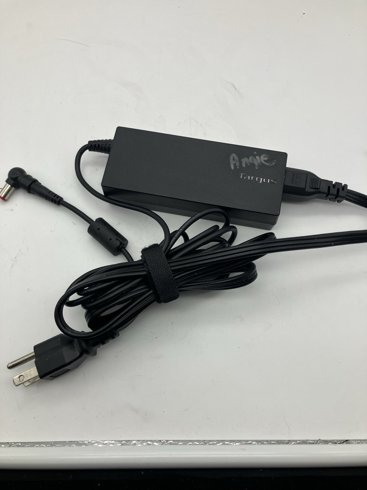 Genuine Targus 90W AC Power Adapter 19.5V APA30US APA30 Charger