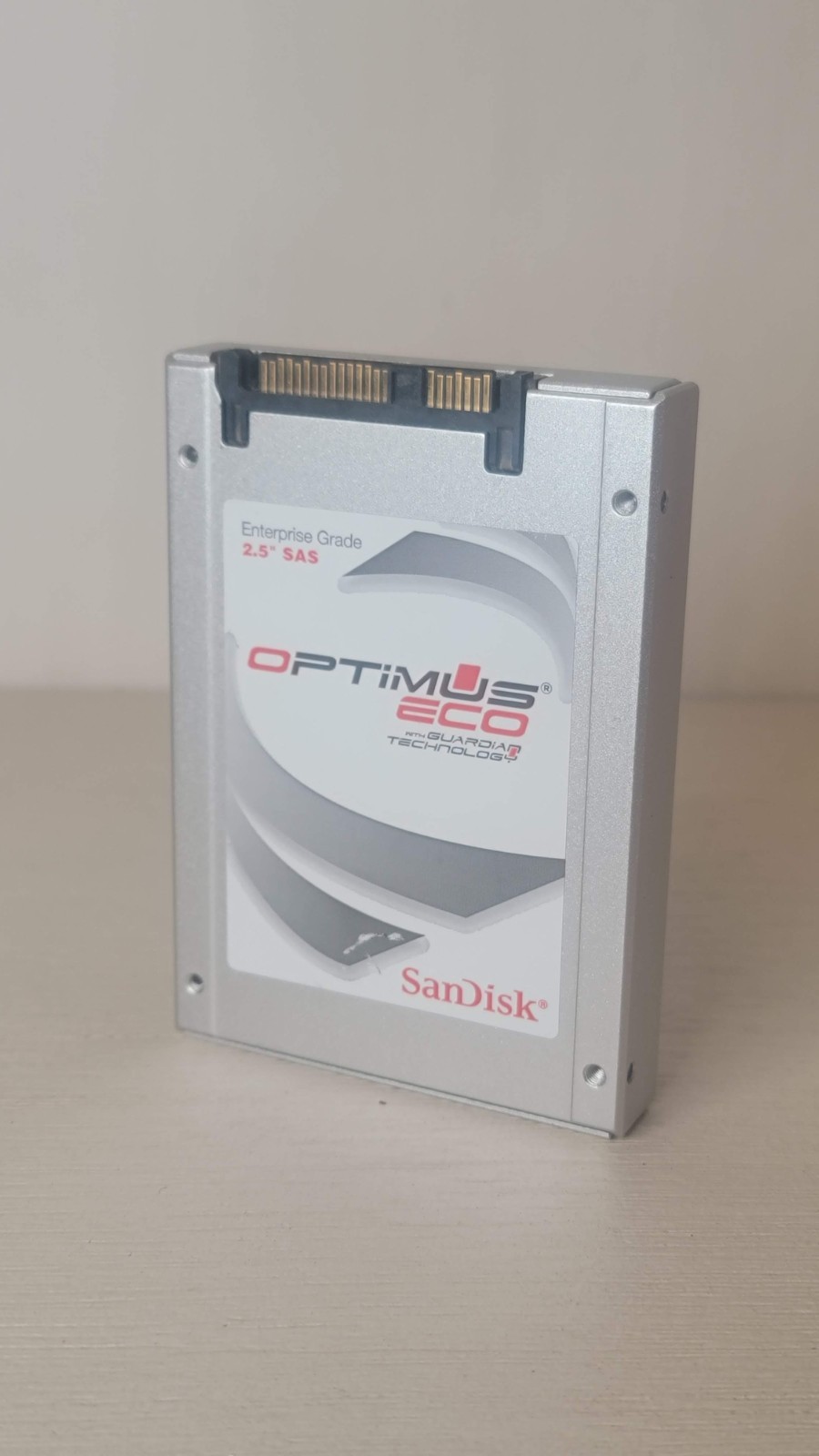 SanDisk Optimus Eco 1.6TB 2.5" SAS Enterprise SSD SDLLGC6R-016T-5CA1 - Tested