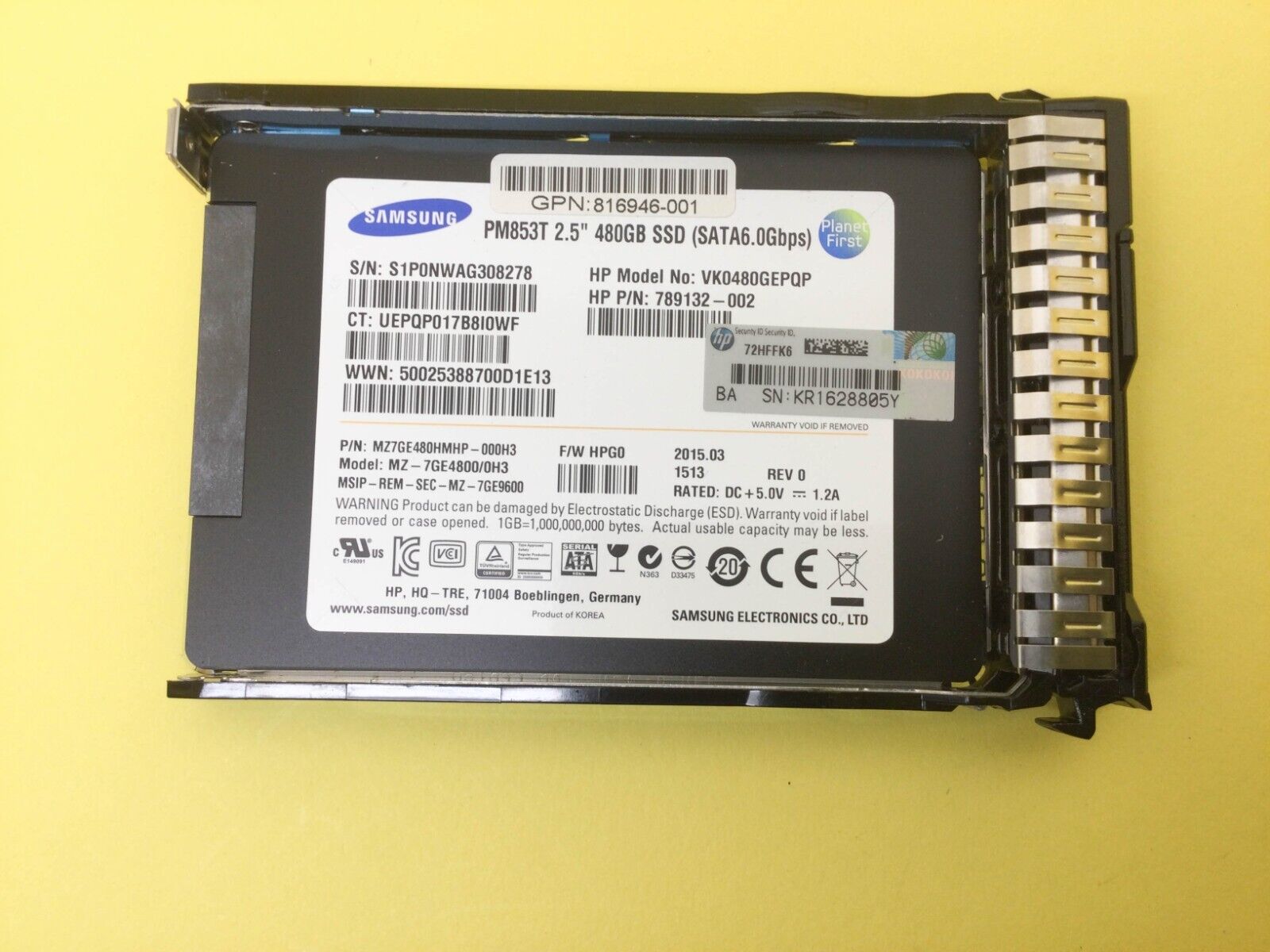 816899-B21 HPE 480GB SATA 6G READ INTENSIVE SFF SC SSD 817075-001