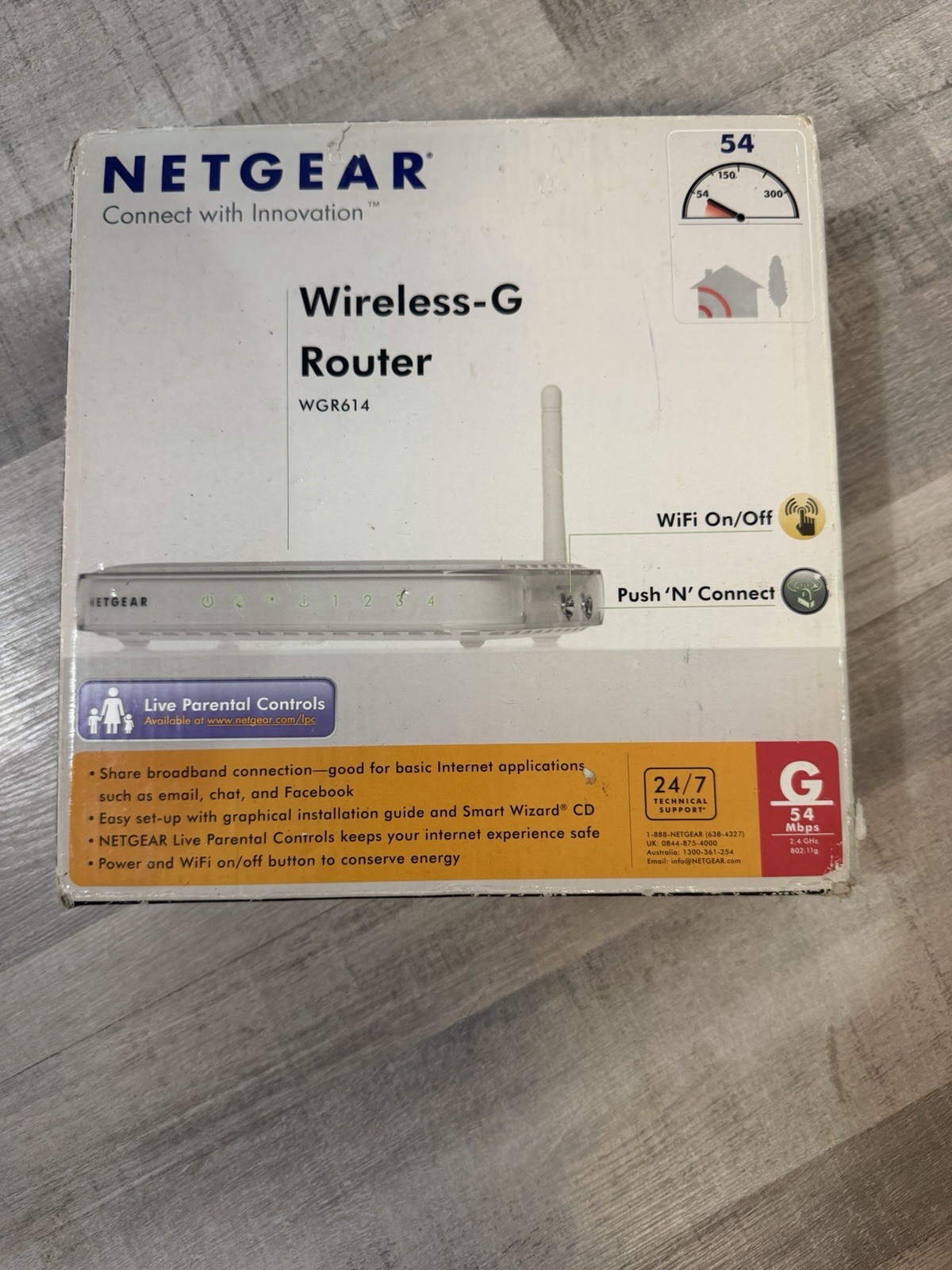 NETGEAR WGR614 Wireless-G WiFi Router 54 Mbps 4-Port Ethernet White Boxed