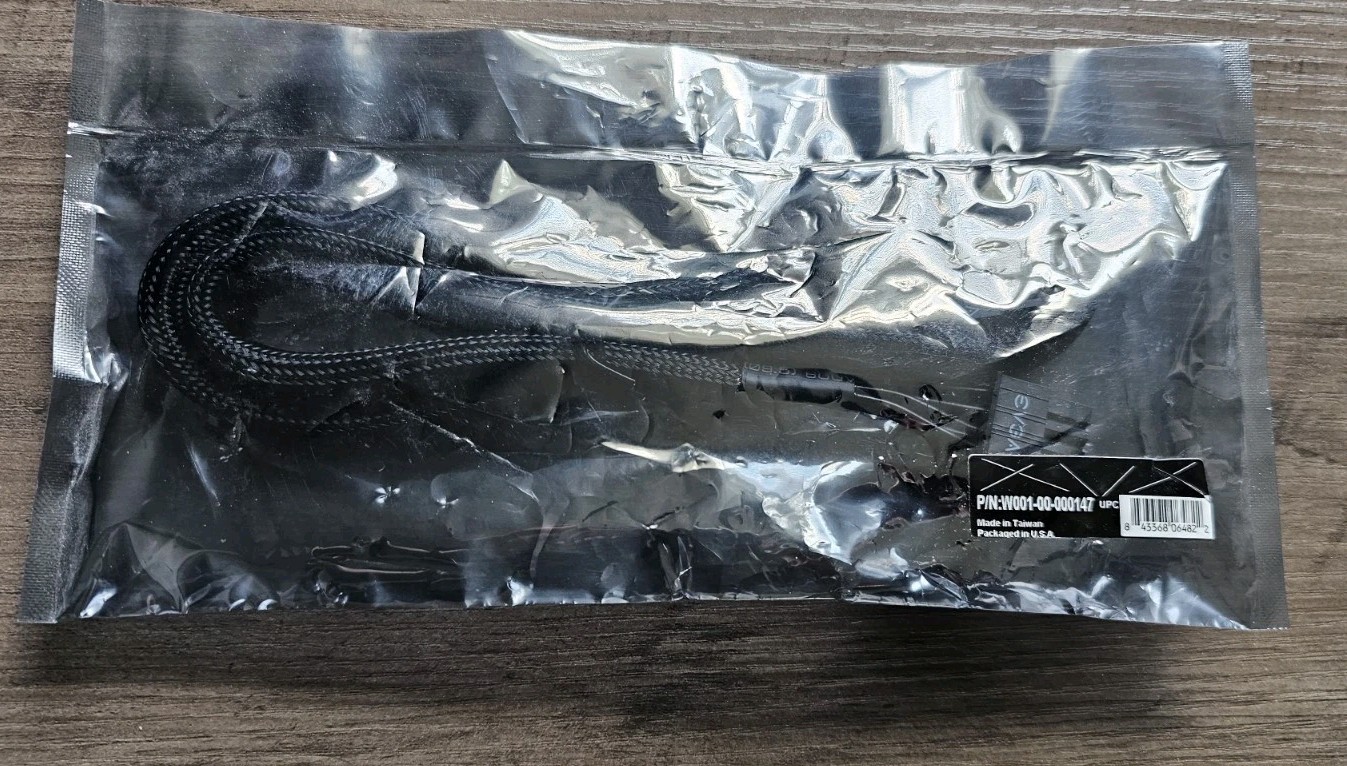 EVGA 8-Pin to Single 6+2-Pin PCI-E Power Cable P/N:W001-00-000147-Factory Sealed