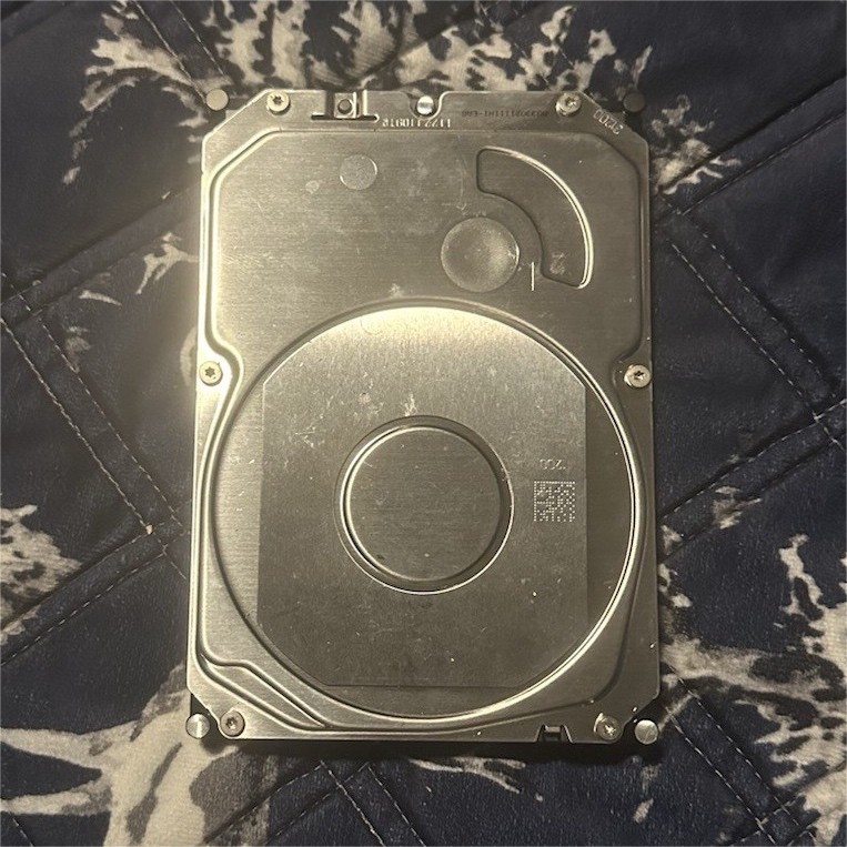 Western Digital 3.5" SATA Internal Desktop HDD Silver Black