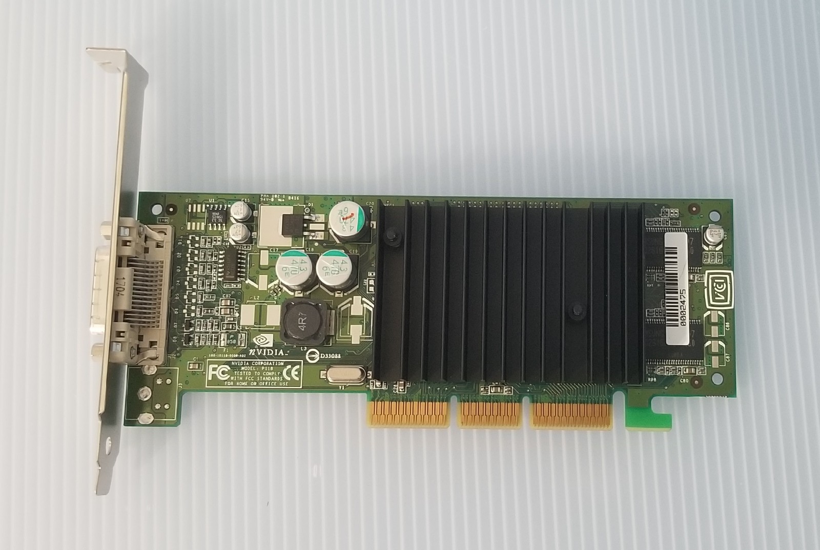 PNY NVIDIA Quadro NVS 280 AGP 64MB Graphics Card  VCQ4280NVSB