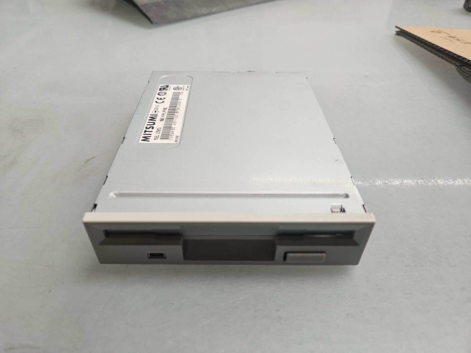 Mitsumi D359M3D 3.5" Internal Floppy Drive 1.44MB