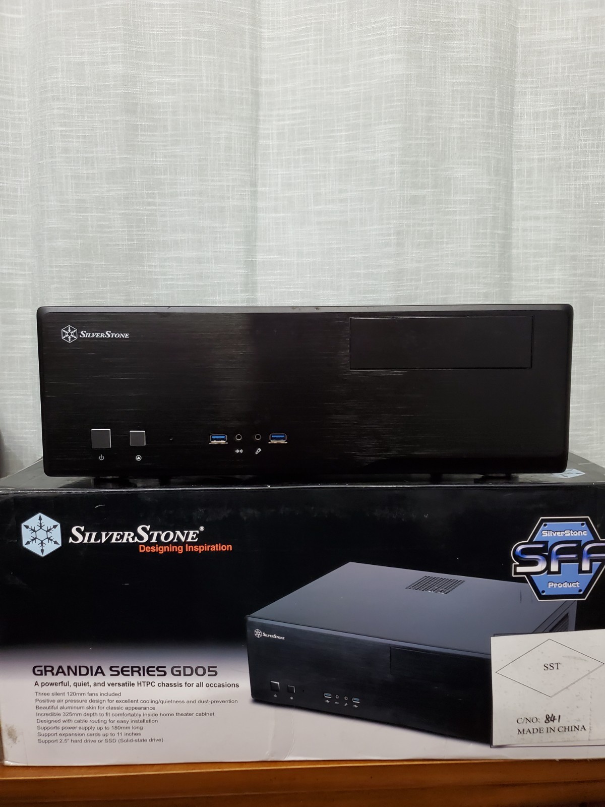 Silverstone  (Black) Grandia Series Home Theater HTPC Case (GD05B-USB3.0)