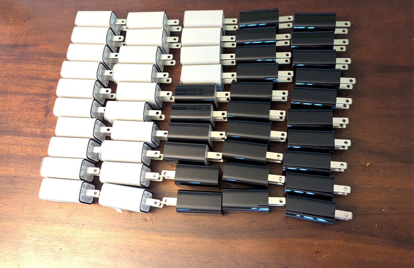 Lot of 50 - Amazon 5.0V 1.0A 5W USB Official OEM Power Adapter FANA7R -No Cable